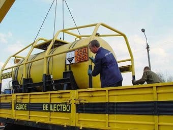 Как проходит организация перевозки опасных грузов